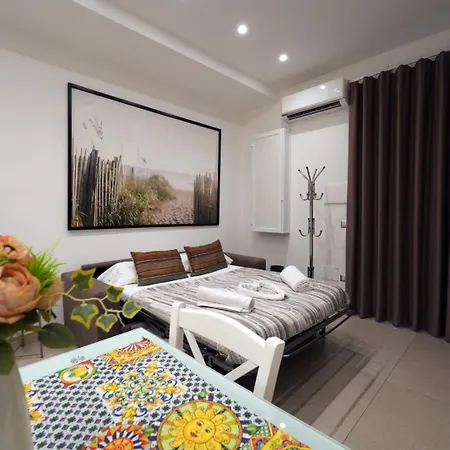 Holiday Garibaldi Apartment Appartamento Roma