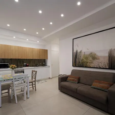 Holiday Garibaldi Apartment Roma